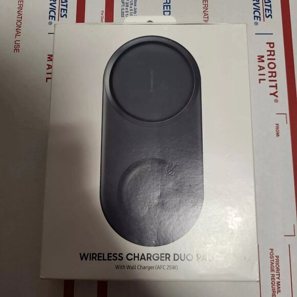 Samsung Wireless Fast Charger 2.0 Duo Pad - Black EP-P5200 - New sealed box - Picture 1 of 2